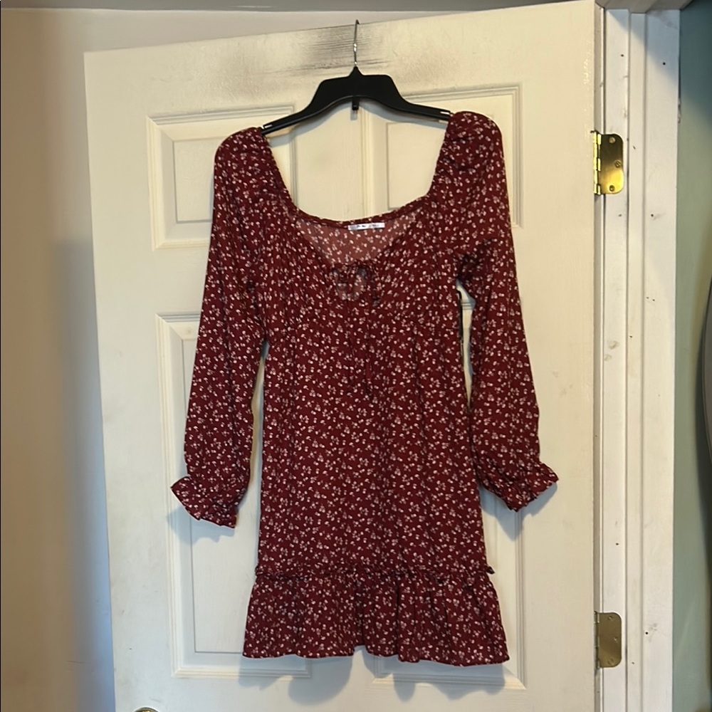 3rd + Malt Dress Size Small NWT Burgundy Floral